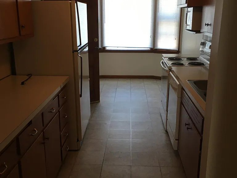 207 S Lincoln Park Dr #A — Photo 2