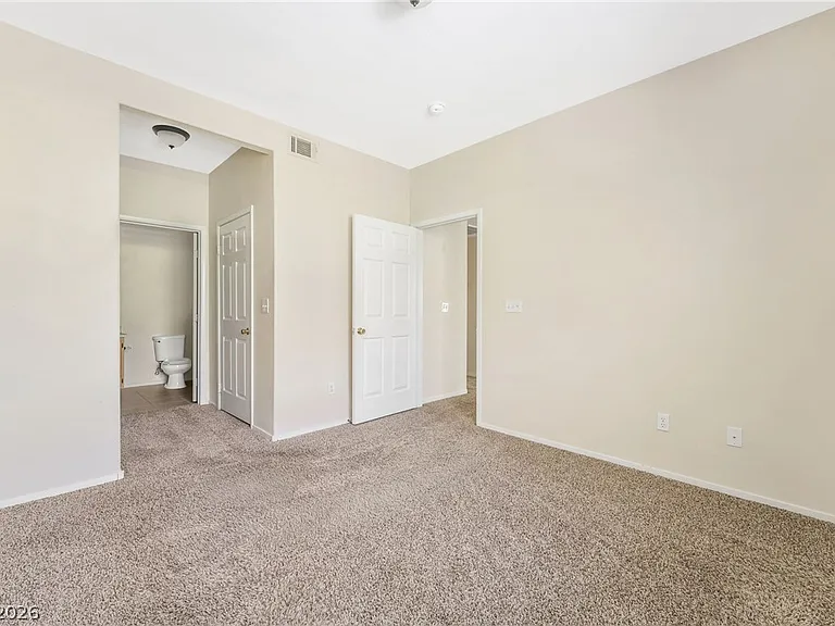 9050 W Warm Springs Rd #1159 — Photo 16