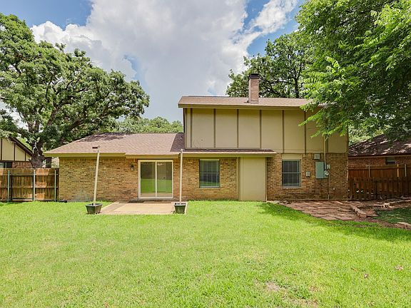 4th image of 3906 San Luis Ct