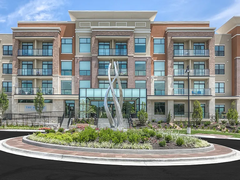 The Royale at CityPlace — Photo 21