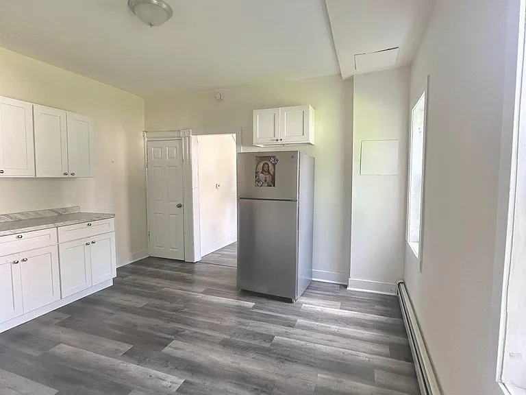 702 Martin Luther King Jr Blvd — Photo 6