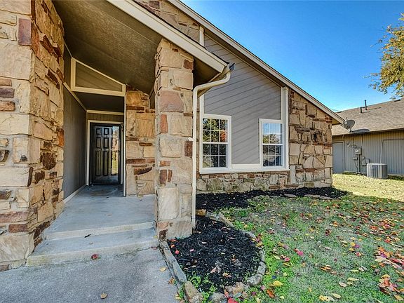 3rd image of 1466 E 140th Pl S