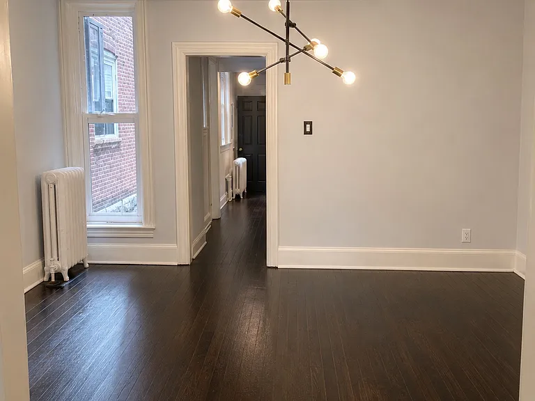 4921 Pulaski Ave — Photo 12