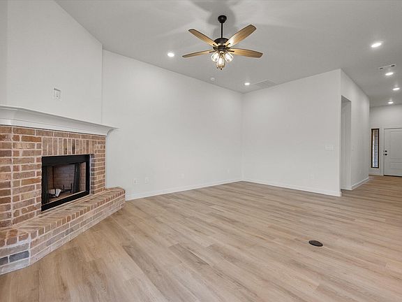 5th image of 2406 Abbeville Ave