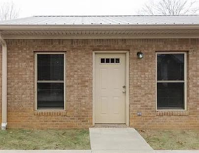 1632 Miller St #C — Photo 1