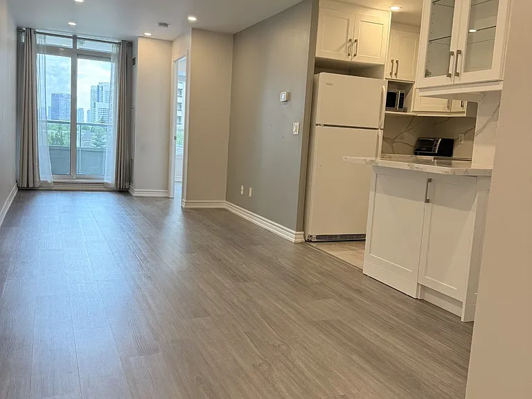 17 Barberry Pl #506 — Photo 9