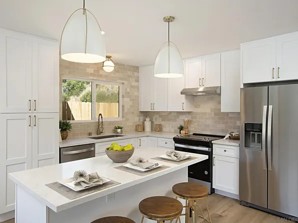 5846 Adobe Falls Rd, San Diego, CA 92120