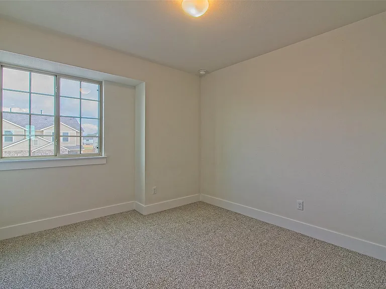 555 White Steppe Way — Photo 23