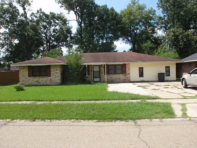 2nd image of 6202 Crestway Ave