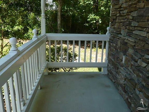 4th image of 184 Country Club Drive