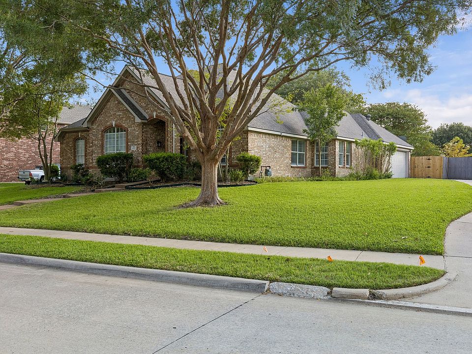 1st image of 408 Michael Dr