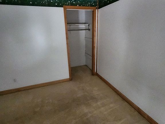 4th image of 311 Crawford Run Rd