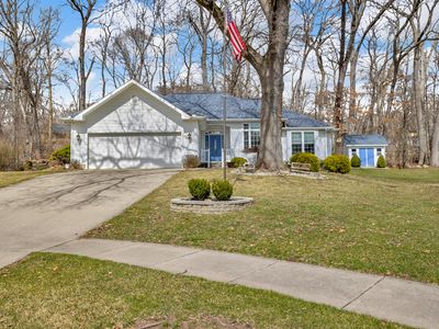930 Essex Park Dr, Jackson, MI, 49203