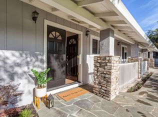 1163 Larch Ave, Moraga, CA 94556