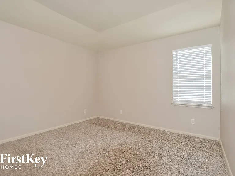 516 Aqueduct Dr — Photo 9