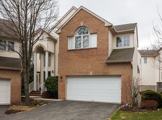 1092 Smith Manor Blvd, West Orange, NJ 07052