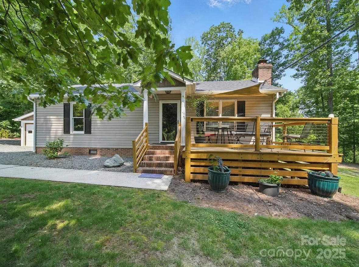 1 bed, 808 sqft, $1,800 — Photo 3