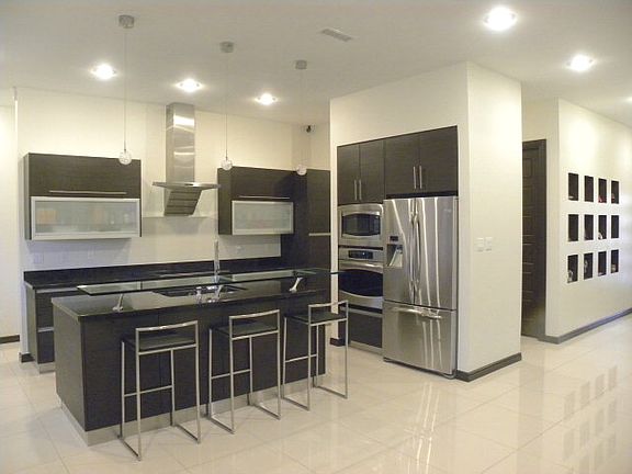 2nd image of 2506 Driftwood Ct