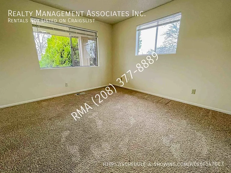 4820 N Wedge St — Photo 10