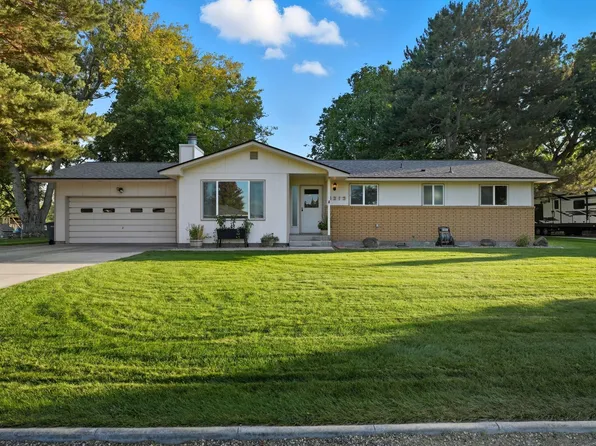 6213 W 6th Ave, Kennewick, WA 99336