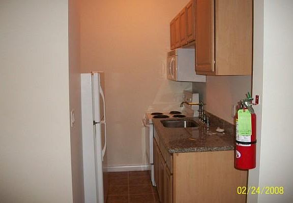 2nd image of 234 W Washington St APT 3