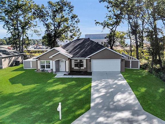 3rd image of 1645 SW 168th Loop
