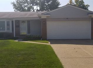 11620 Sorrento Blvd, Sterling Heights, MI 48312
