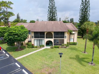 326 Pine Ridge Circle #D2, Greenacres, FL, 33463