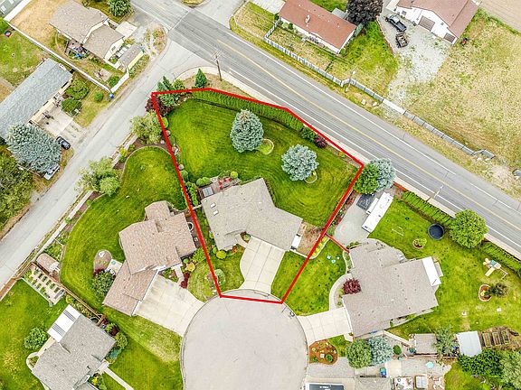 4th image of 3129 S Sunnybrook Ct