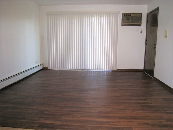 5th image of 920 S McKinley Ave APT 2B