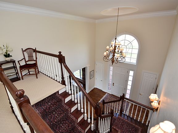 3rd image of 11672 N Canterbury Dr