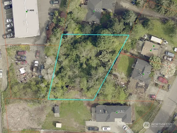 114 XX Roseberg Avenue S, Burien, WA 98168