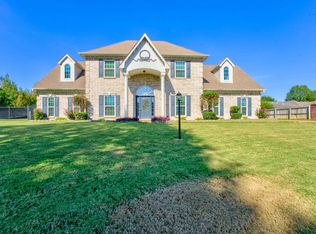 9270 Clearstone Cv, Collierville, TN 38017