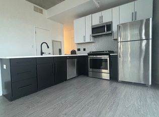 5 E 14th Pl APT 701, Chicago, IL 60605