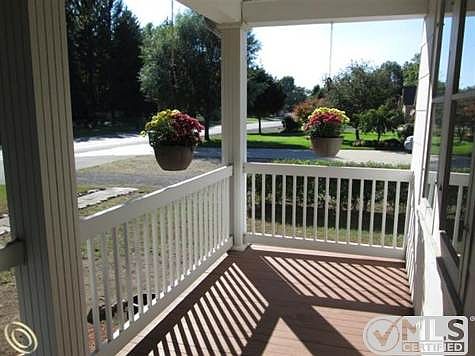 Right side of Front Porch