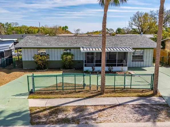 2203 18th Street Ct E, Bradenton, FL 34208