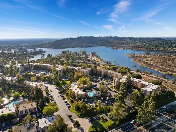 5704 Baltimore Dr Unit 320, La Mesa, CA 91942