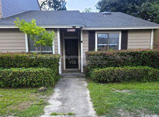 11256 Windtree Dr E, Jacksonville, FL 32257