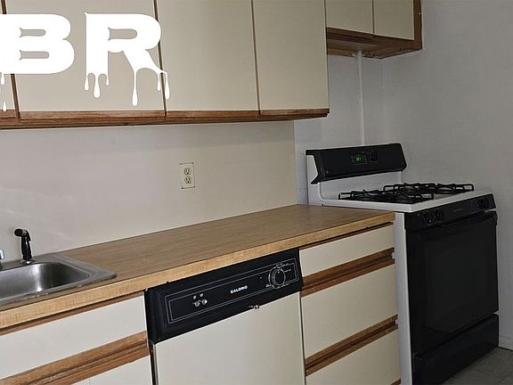3rd image of 2785 Ocean Pkwy APT 3J