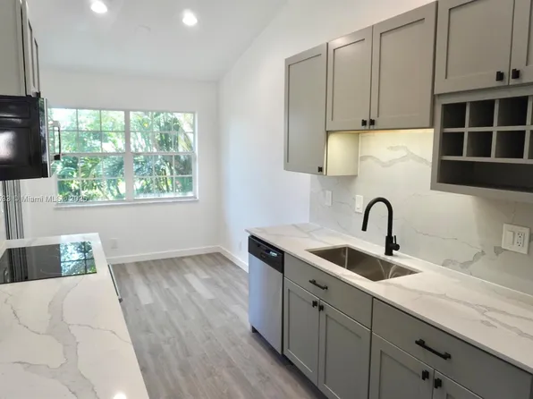 17262 Boca Club Blvd APT 2402, Boca Raton, FL 33487