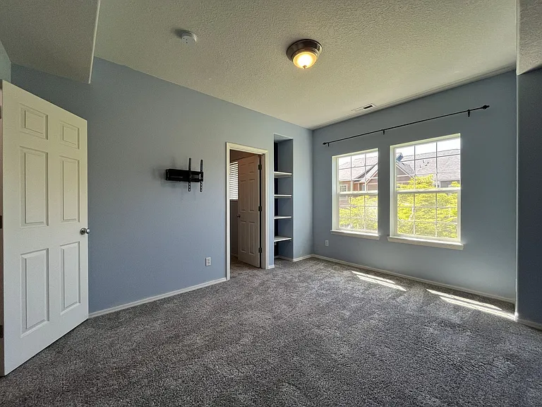 17085 SW Pleasanton Ln — Photo 34