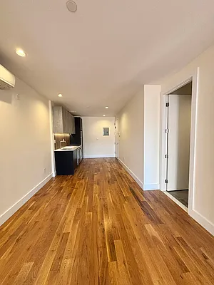 Rented by Voro NYC | media 8