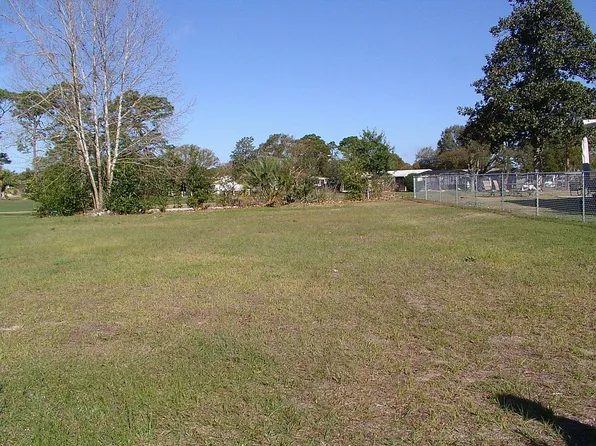 14861 Brookridge Blvd, Brooksville, FL 34613