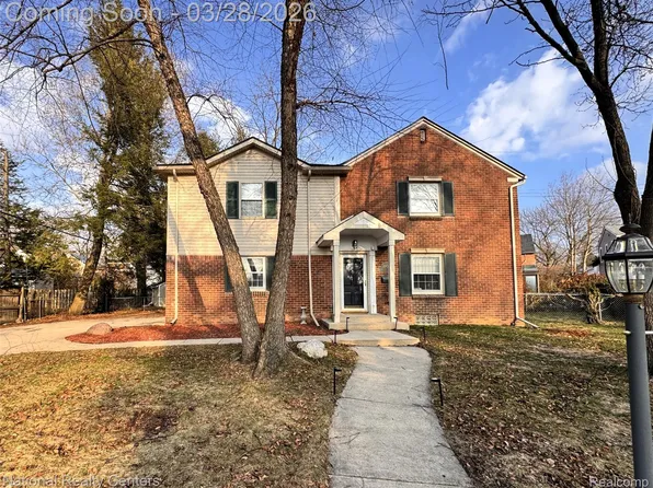 1905 Steere Pl, Ann Arbor, MI 48104