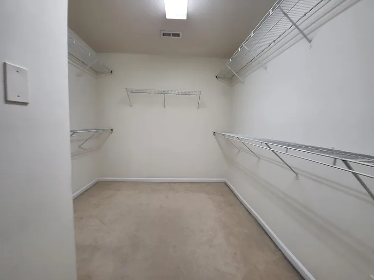 11338 Cedar Walk Ln — Photo 10