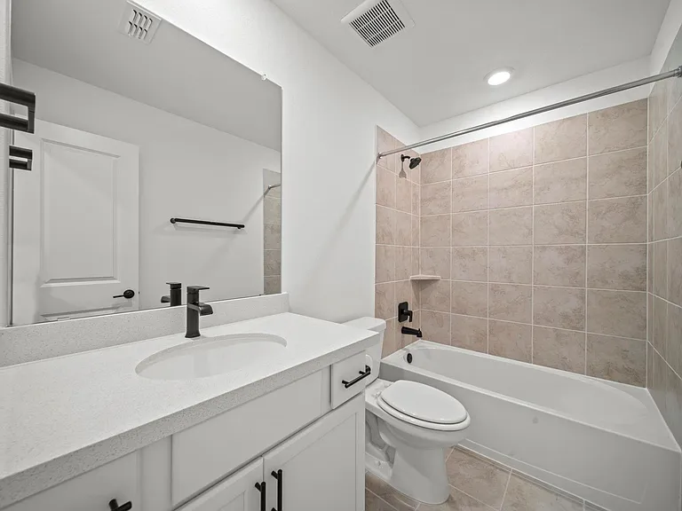 21643 Lampeter River Ln — Photo 25