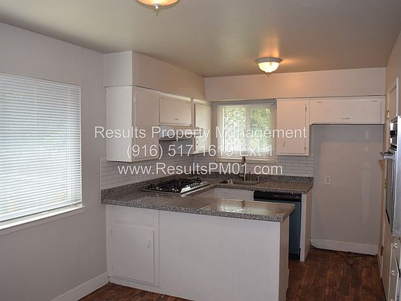 5th image of 5340 Elsinore Way
