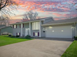 1618 Carolina Dr, Rantoul, IL 61866