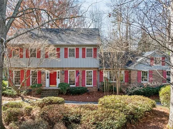 1859 Olde Village Run, Atlanta, GA 30338