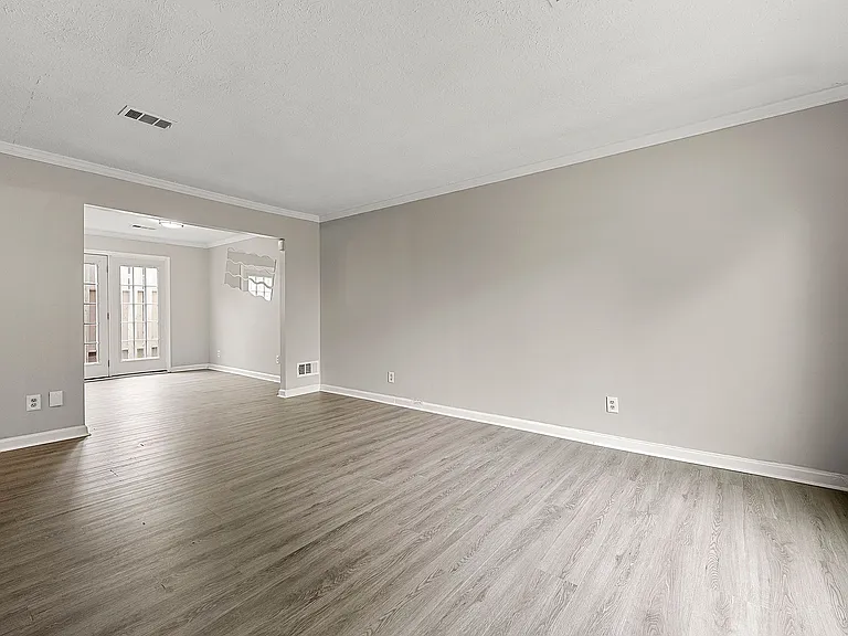 218 Mill Creek Pl — Photo 8